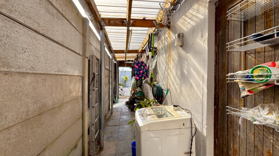 2 Bedroom Property for Sale in Colorado Park Western Cape
